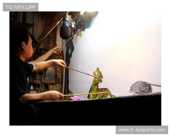 球员进球后从袜子里掏出皮影戏道具,演了一出《武松打虎》 球员进球后从袜子里掏出皮影戏道具,演了一出《武松打虎》